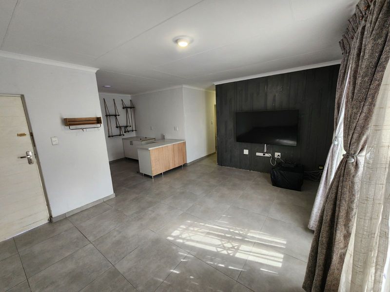 House For Sale in Southern Gateway - Photo 8