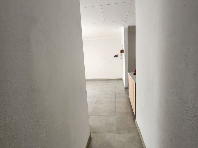 House For Sale in Southern Gateway - Photo 5