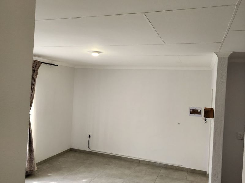 House For Sale in Southern Gateway - Photo 10