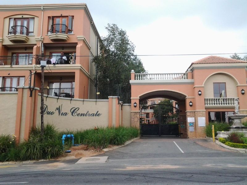 Apartment To Rent in Morningside - Photo 3