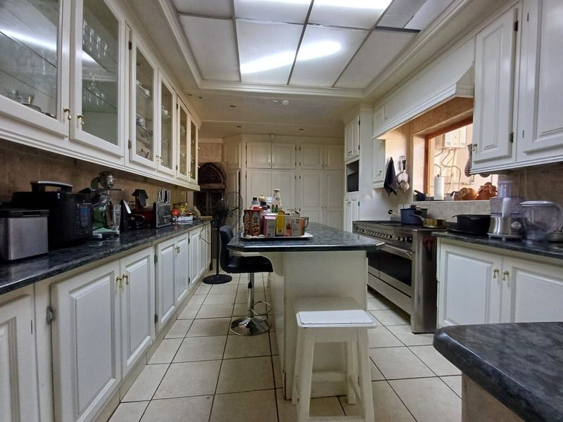 House For Sale in Stilfontein Ext 4 - Photo 6