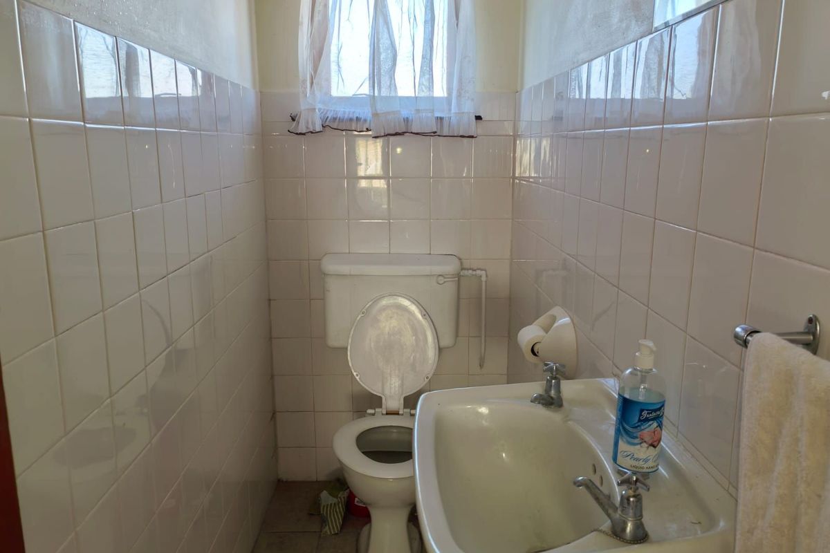 House For Sale in Gouritsmond Central - Photo 5