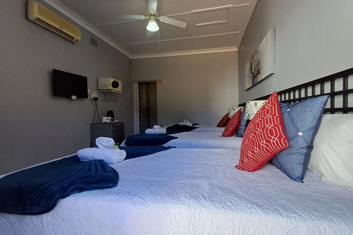 Guest House For Sale in Irene Park - Photo 5