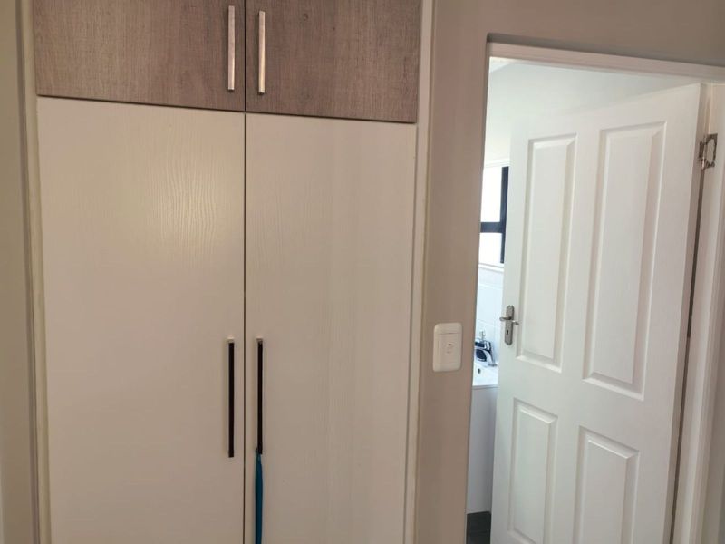 Townhouse For Sale in Dana Bay - Photo 10