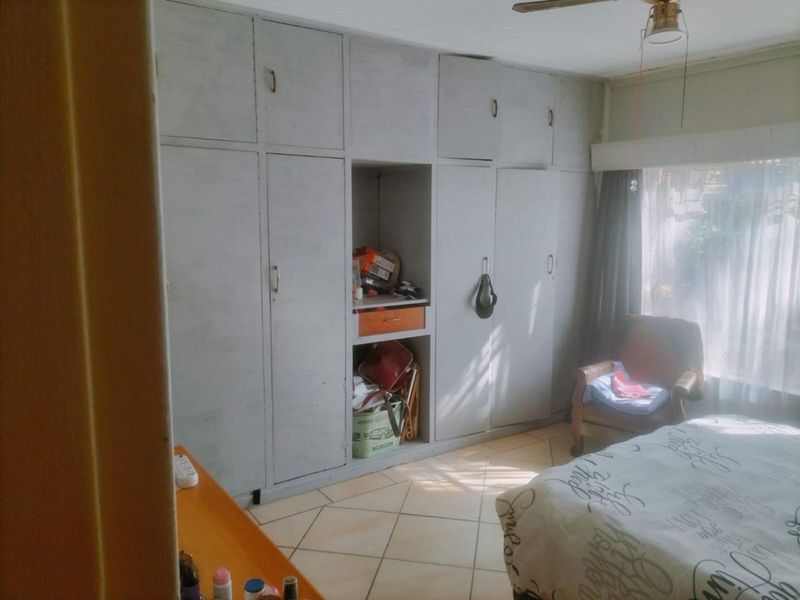 House For Sale in Danville - Photo 9