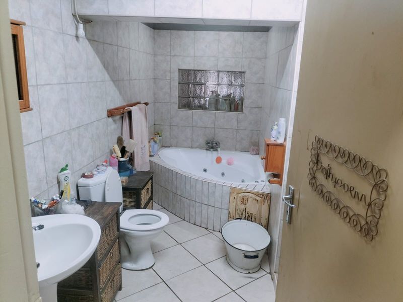 House For Sale in Danville - Photo 6