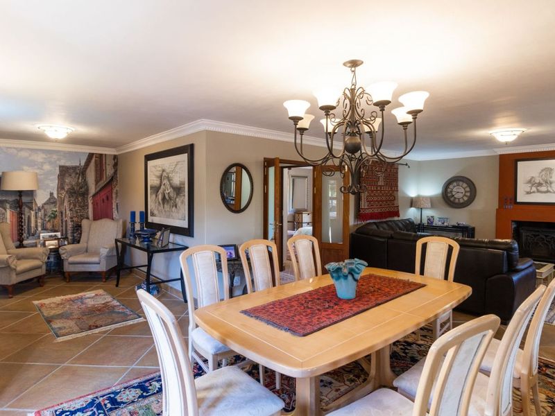 House For Sale in High Riding Country Estate - Photo 8