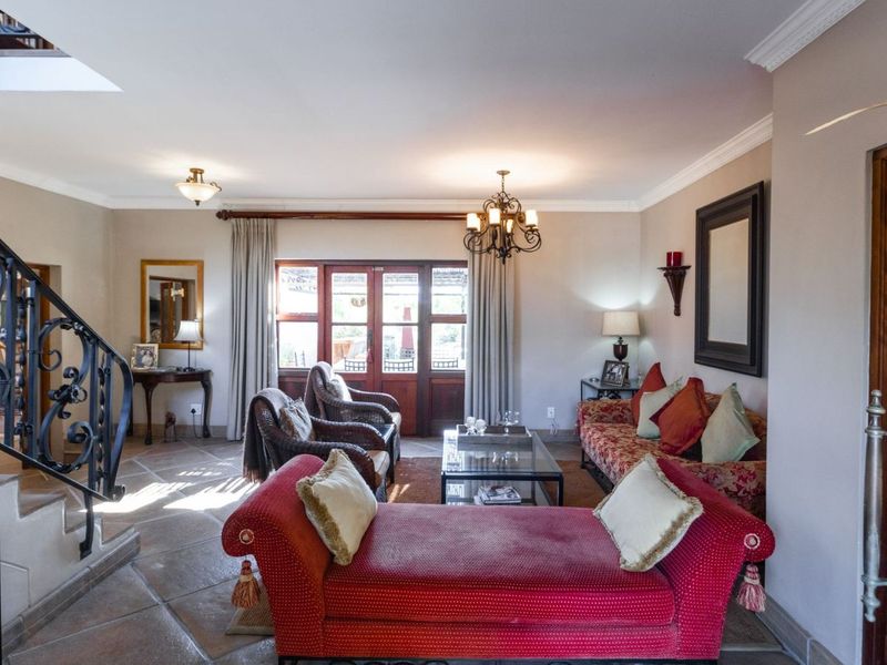 House For Sale in High Riding Country Estate - Photo 6