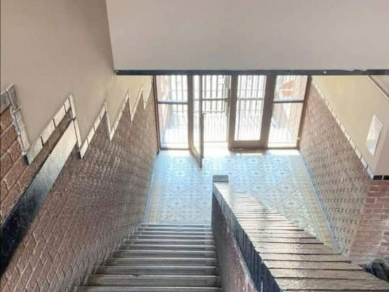 Apartment For Sale in Rosettenville - Photo 2