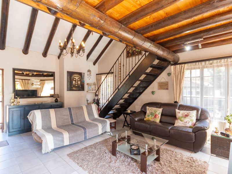 Apartment For Sale in Paulshof - Photo 6