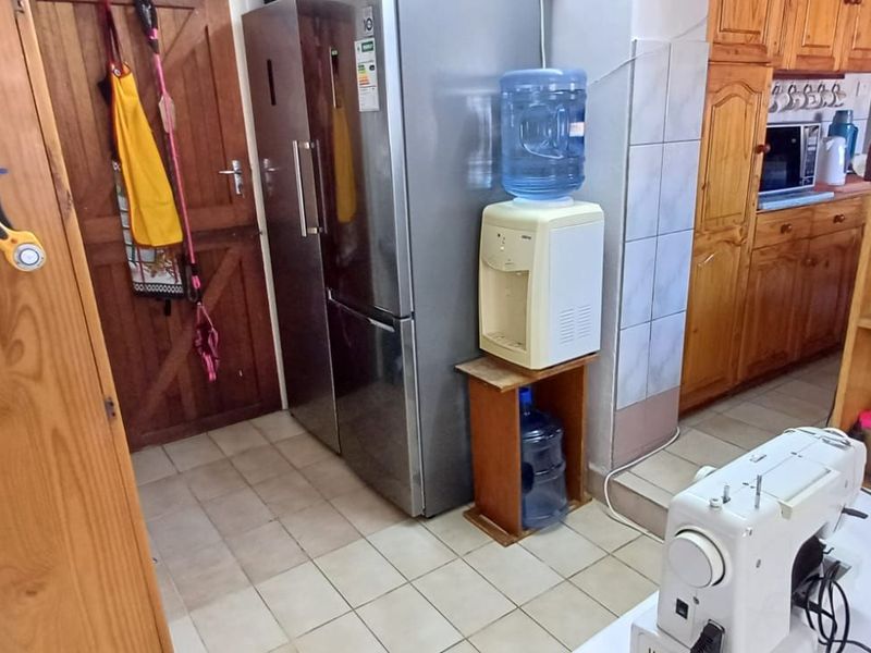 House For Sale in George South - Photo 9