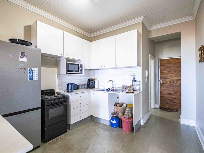 Apartment For Sale in Richmond Hill - Photo 5