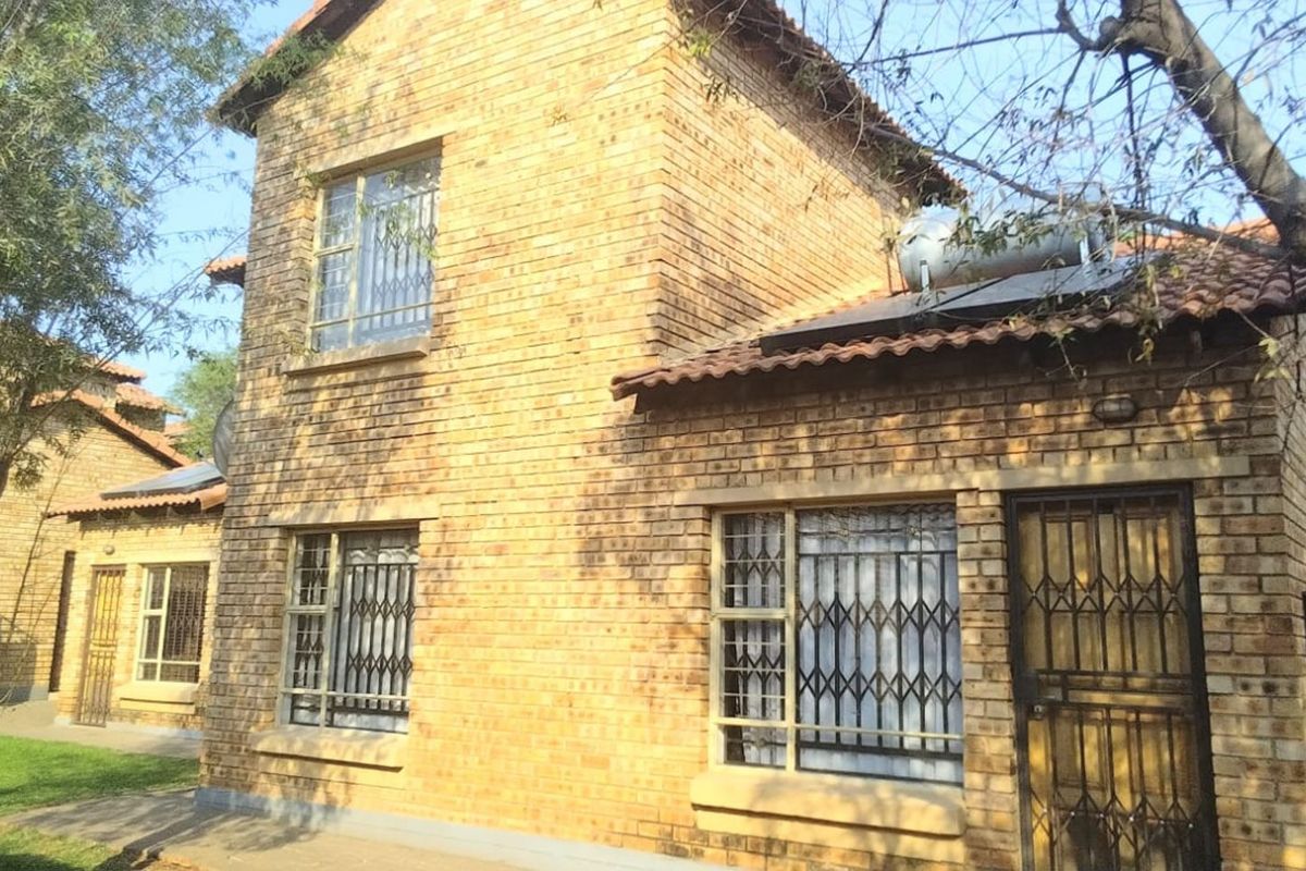 House For Sale in Dawn Park - Photo 3