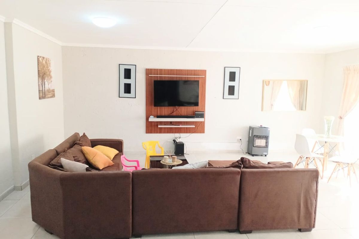 Apartment For Sale in Florida - Photo 2