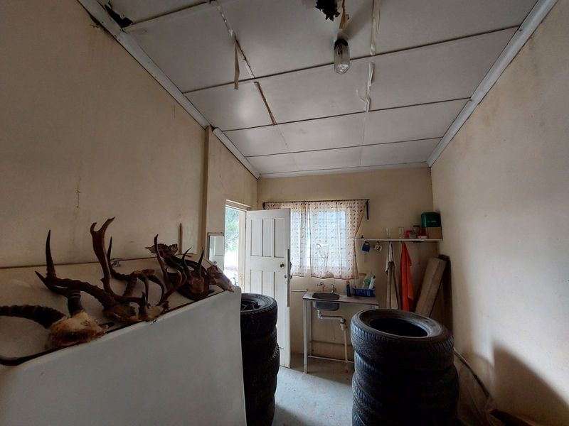 Industrial To Rent in Graaff-Reinet Central - Photo 10