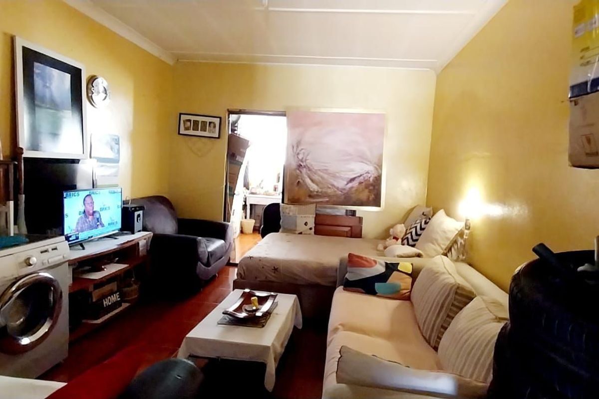 Apartment For Sale in Kempton Park Central - Photo 2