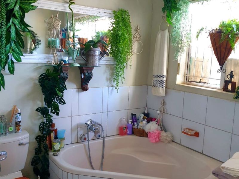 House For Sale in Lewzene Estate - Photo 8