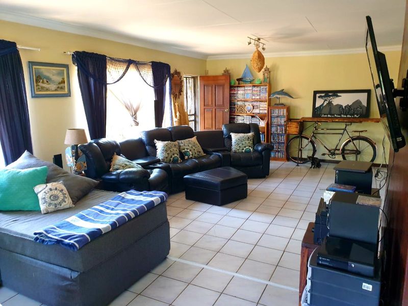 House For Sale in Lewzene Estate - Photo 6