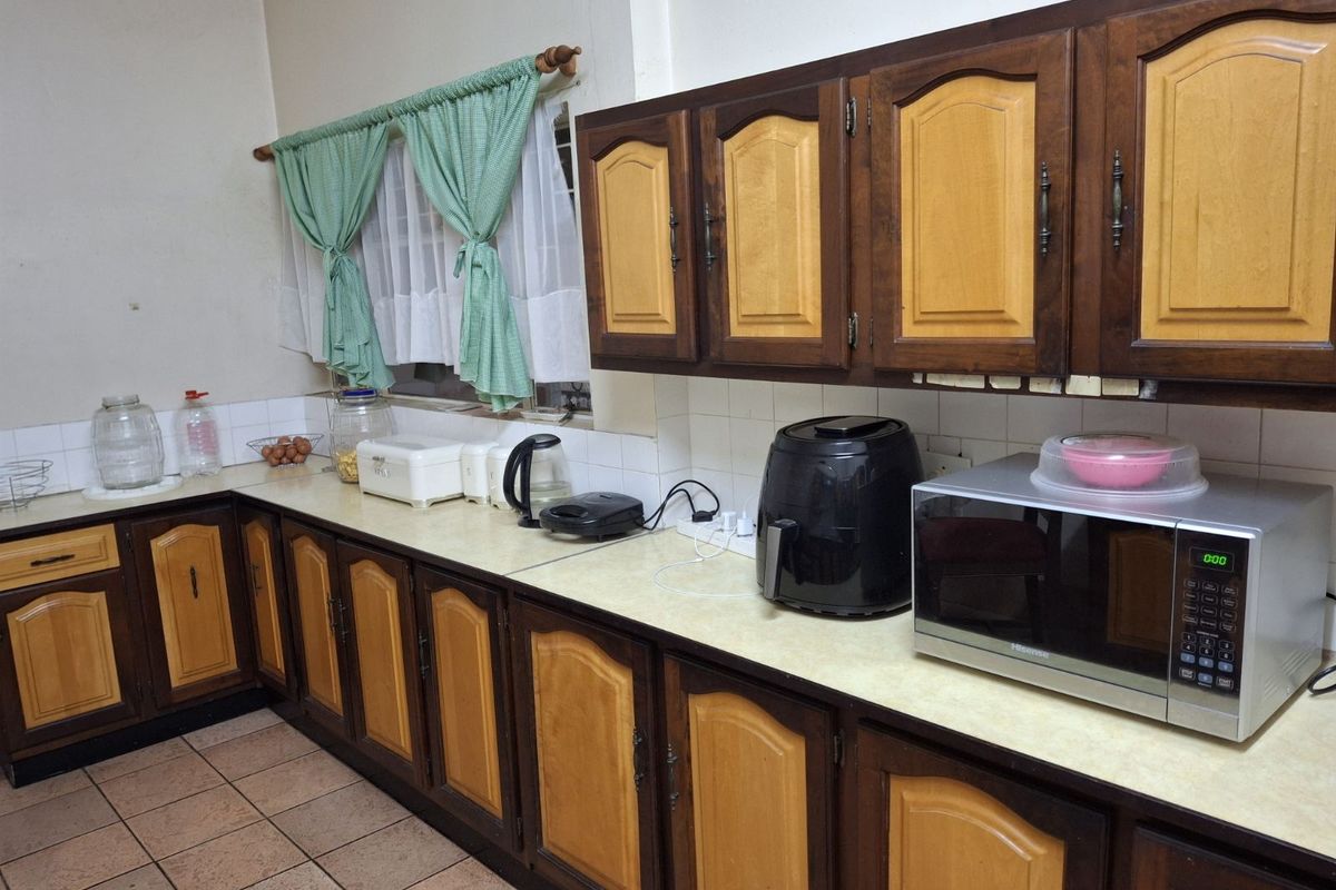 House For Sale in Dorandia - Photo 4