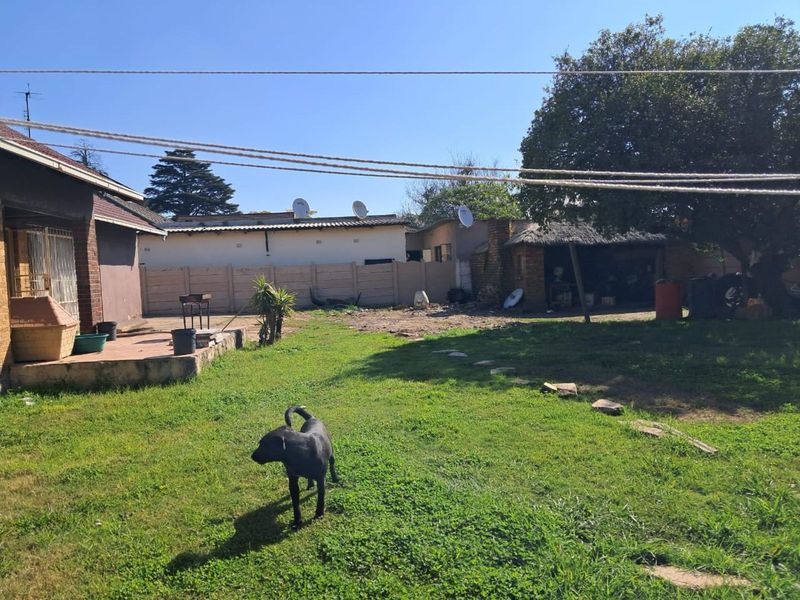 House For Sale in Rhodesfield - Photo 7