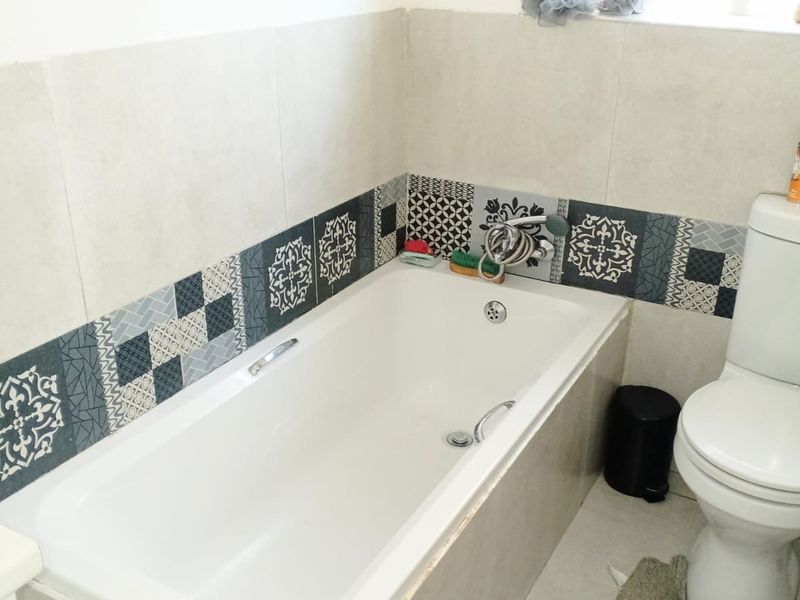 Townhouse For Sale in Florida - Photo 8