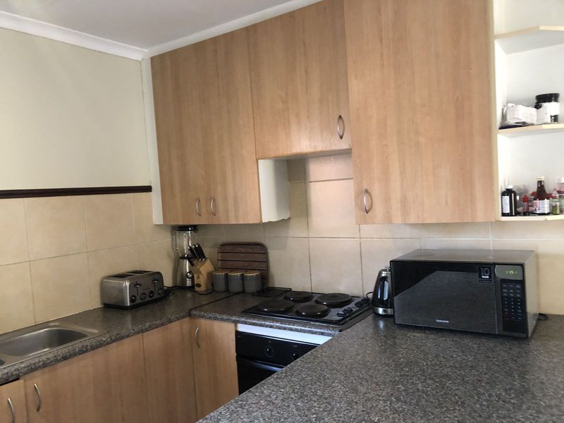 Apartment For Sale in Karenpark - Photo 9