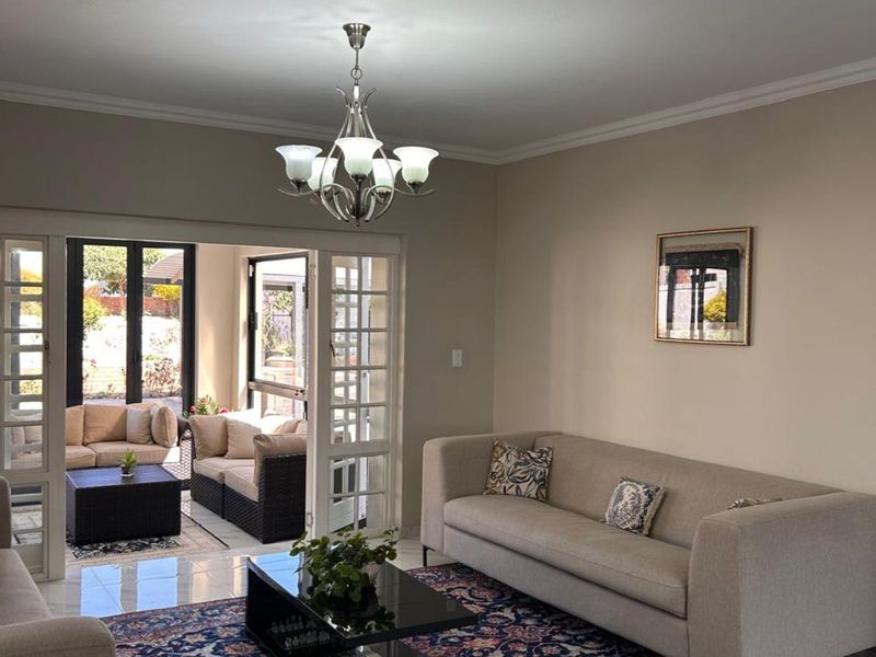 House For Sale in Bendor - Photo 8