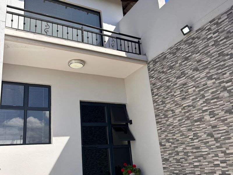 House For Sale in Bendor - Photo 4