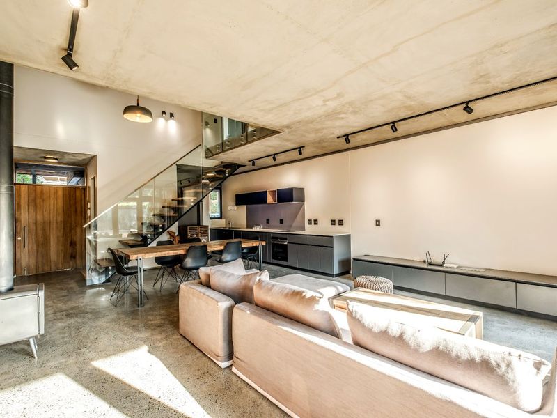 Townhouse For Sale in Alphen Park - Photo 6