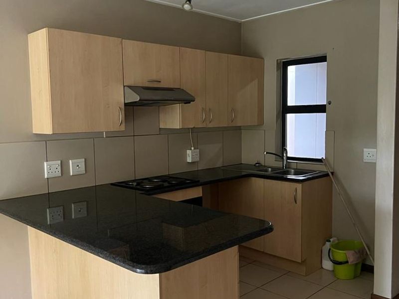 Apartment For Sale in Jackal Creek Golf Estate - Photo 7