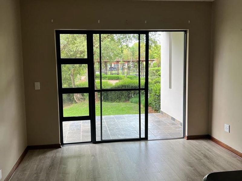 Apartment For Sale in Jackal Creek Golf Estate - Photo 6