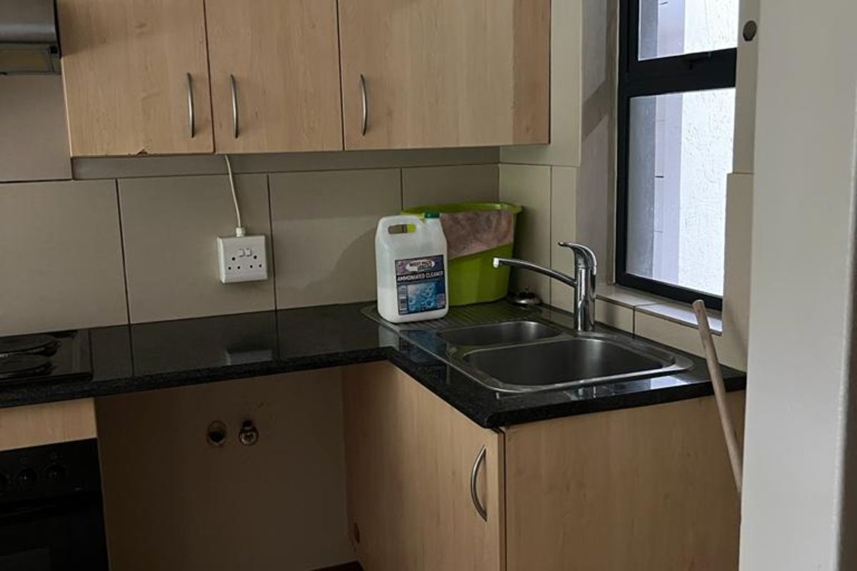 Apartment For Sale in Jackal Creek Golf Estate - Photo 4