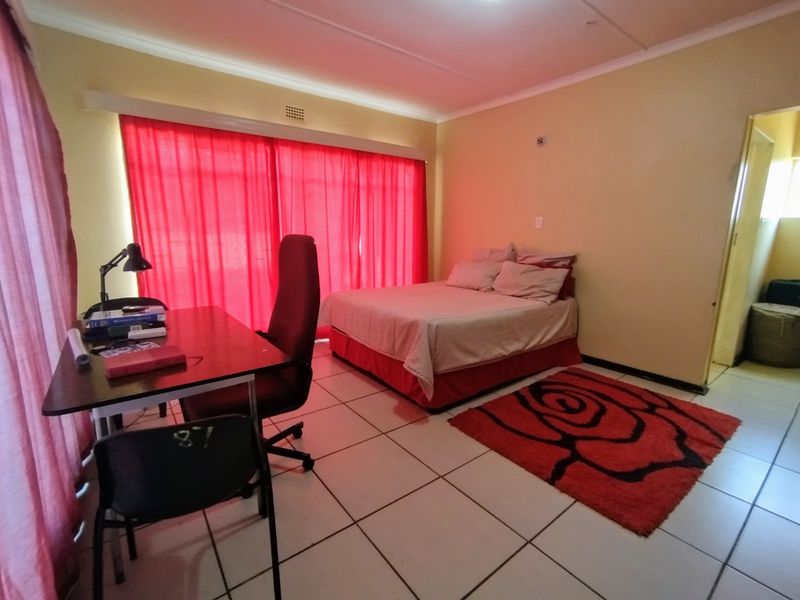 House For Sale in Ventersdorp Central - Photo 10