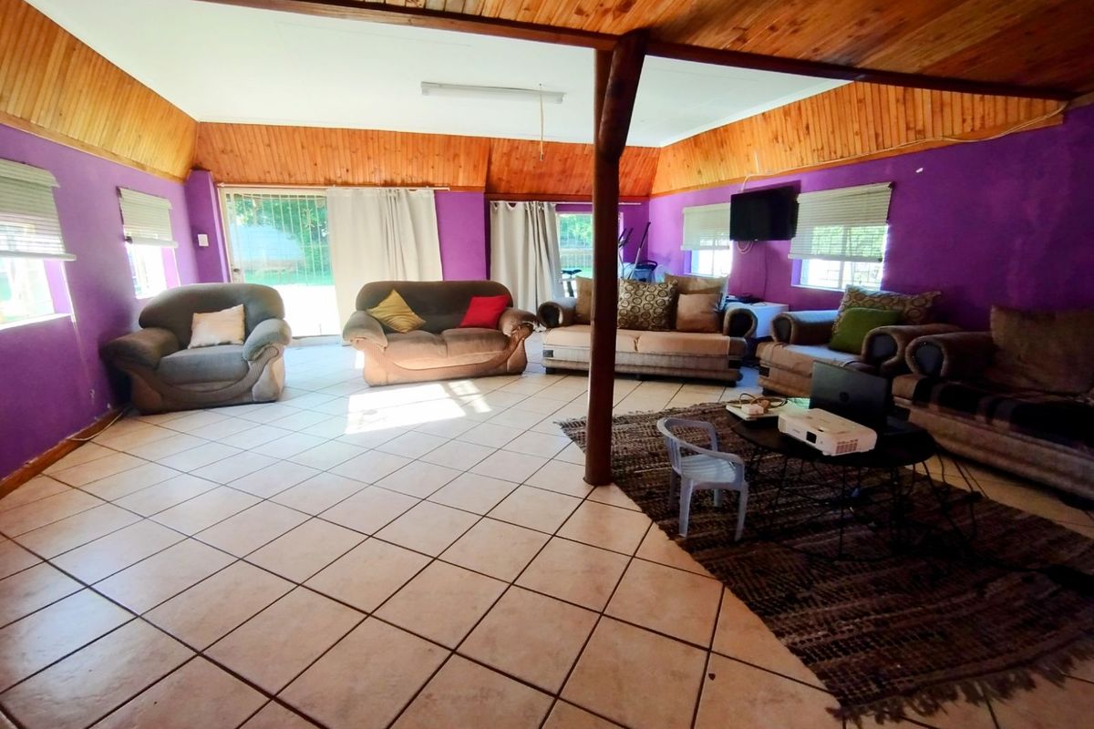 House For Sale in Ventersdorp Central - Photo 3