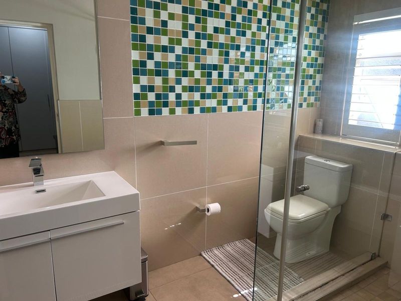 Apartment For Sale in Oaklands - Photo 4