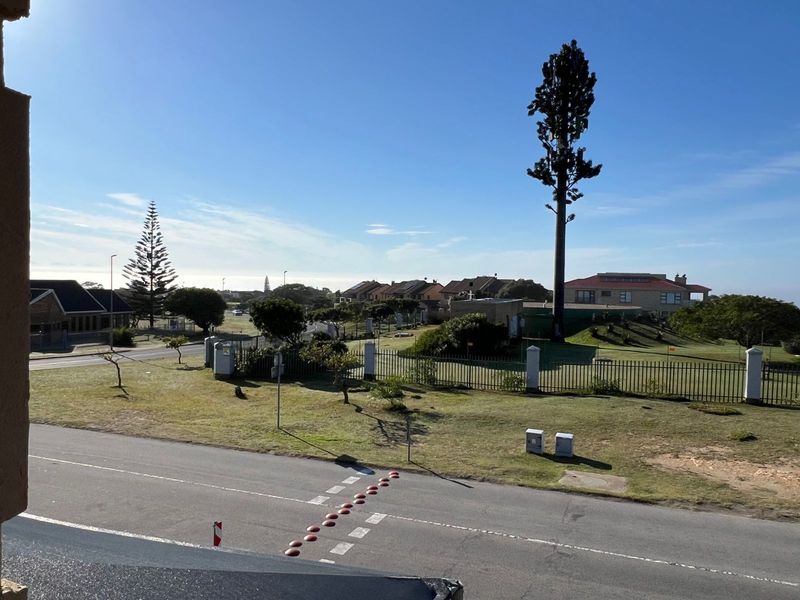 Townhouse For Sale in Mossel Bay Central - Photo 10