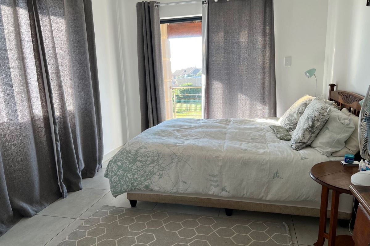 Townhouse For Sale in Mossel Bay Central - Photo 5