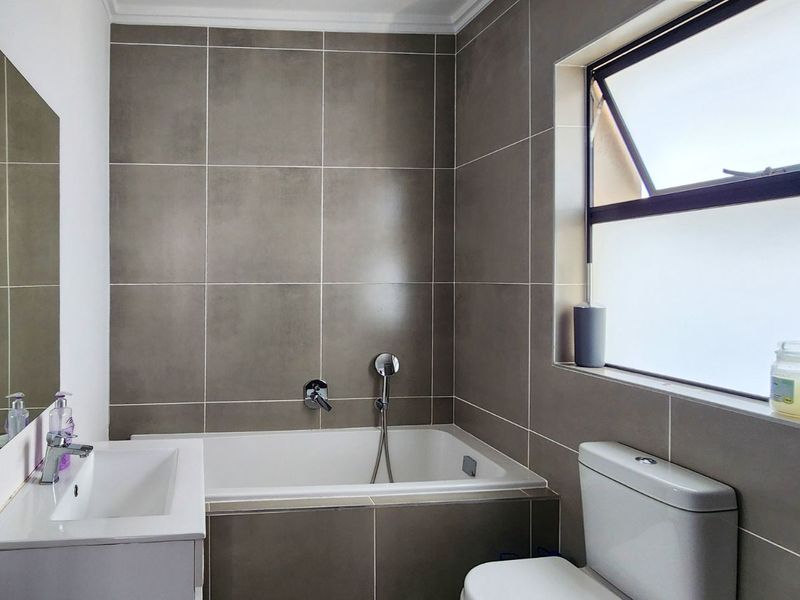 Apartment For Sale in Ballito Central - Photo 10