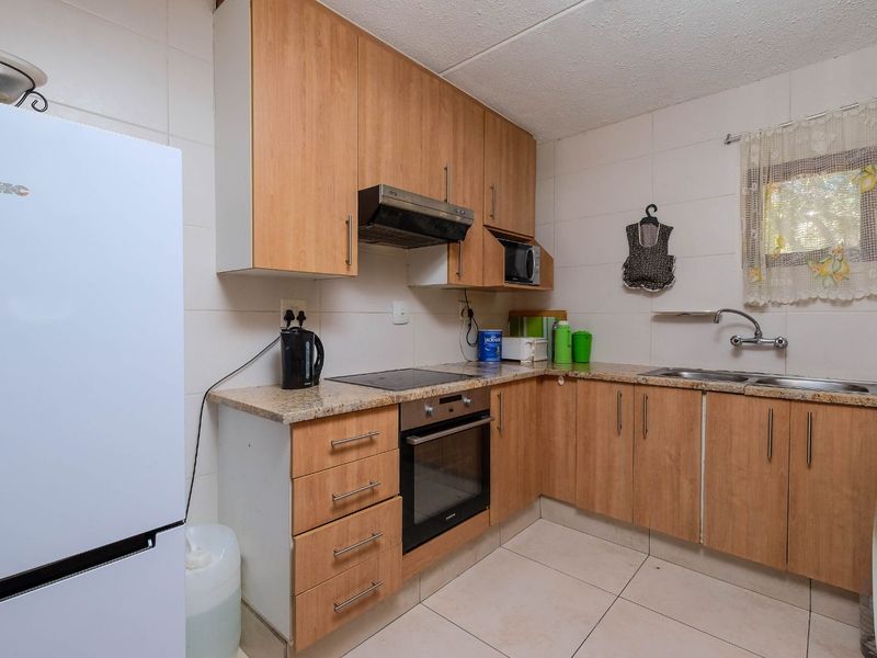 Apartment For Sale in Morningside - Photo 8