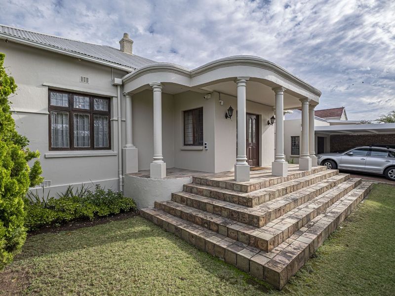 House For Sale in Mount Croix - Photo 2