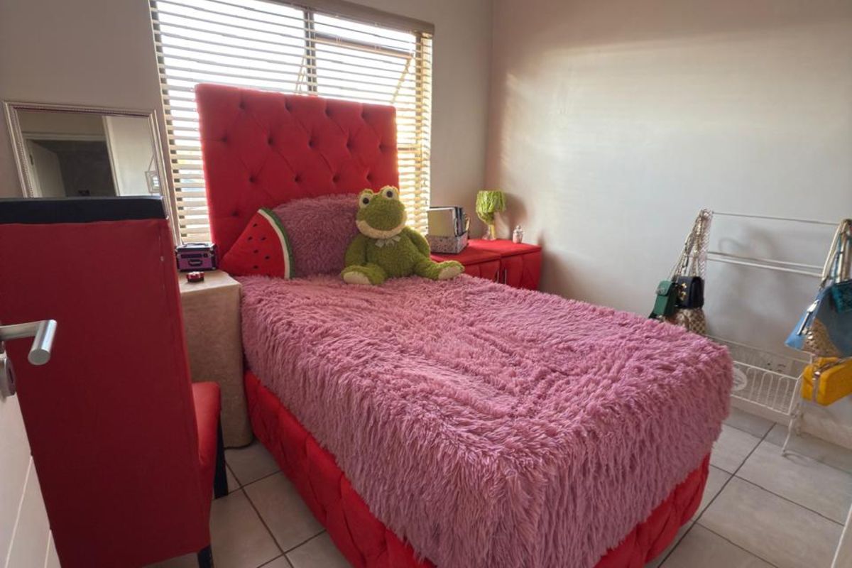 Apartment For Sale in Greencreek Lifestlye Estate - Photo 2