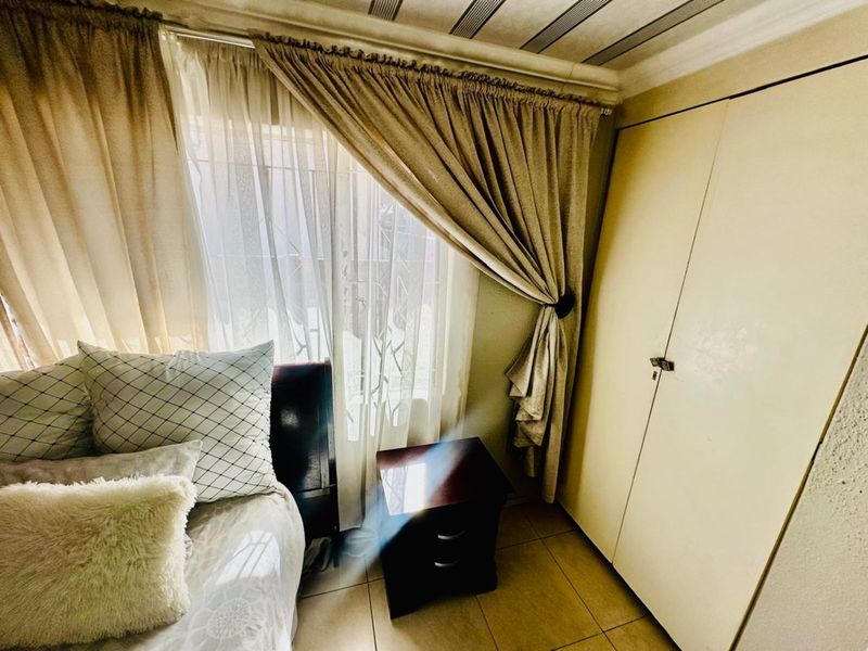 House For Sale in Embalenhle - Photo 7