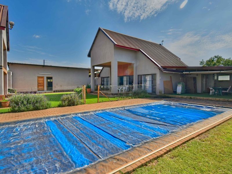 House For Sale in Rietvlei View Country Estates - Photo 3