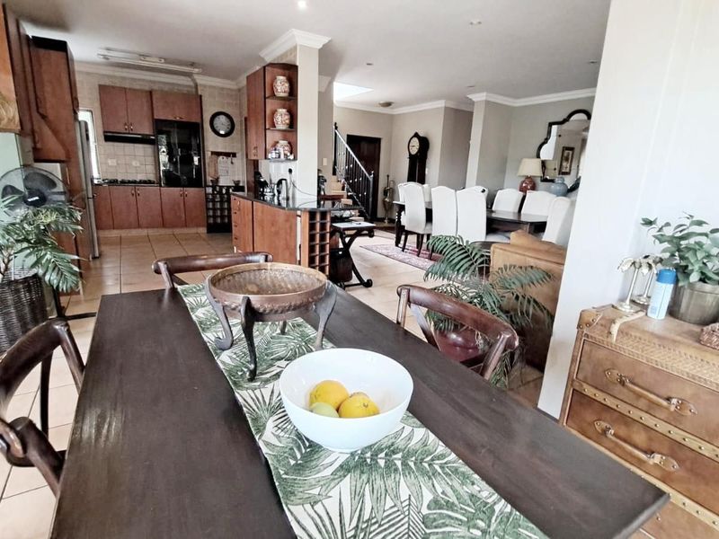 House For Sale in Highveld - Photo 4