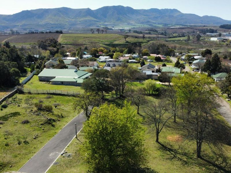 House For Sale in Grabouw Central - Photo 10