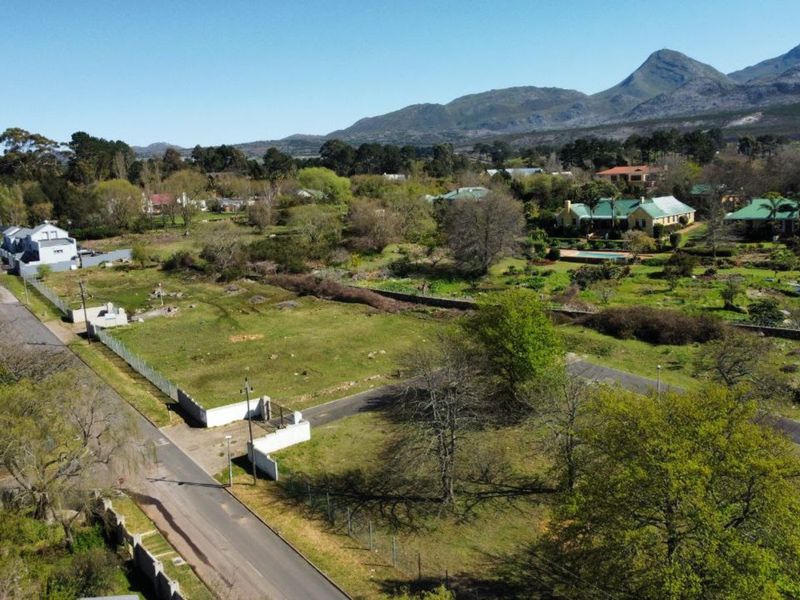 House For Sale in Grabouw Central - Photo 7