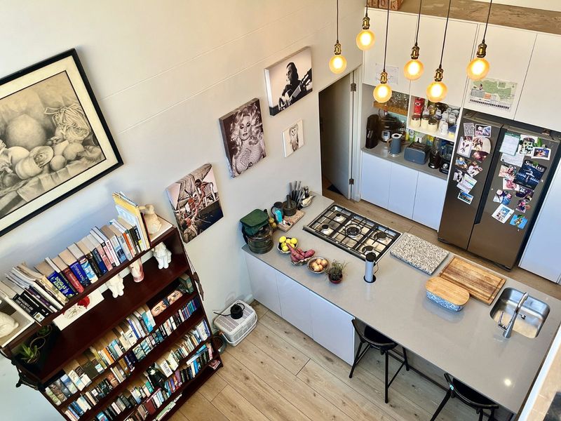 Apartment For Sale in Ascend to Midstream - Photo 2