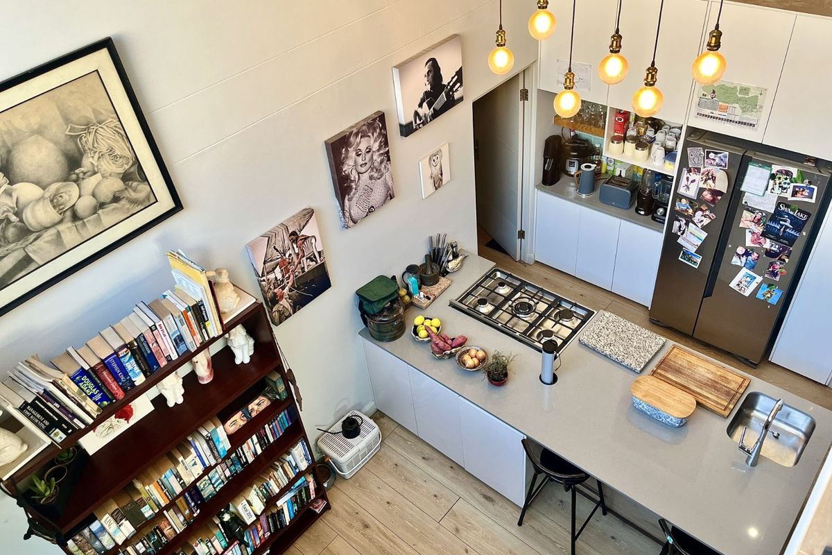 Apartment For Sale in Ascend to Midstream - Photo 2