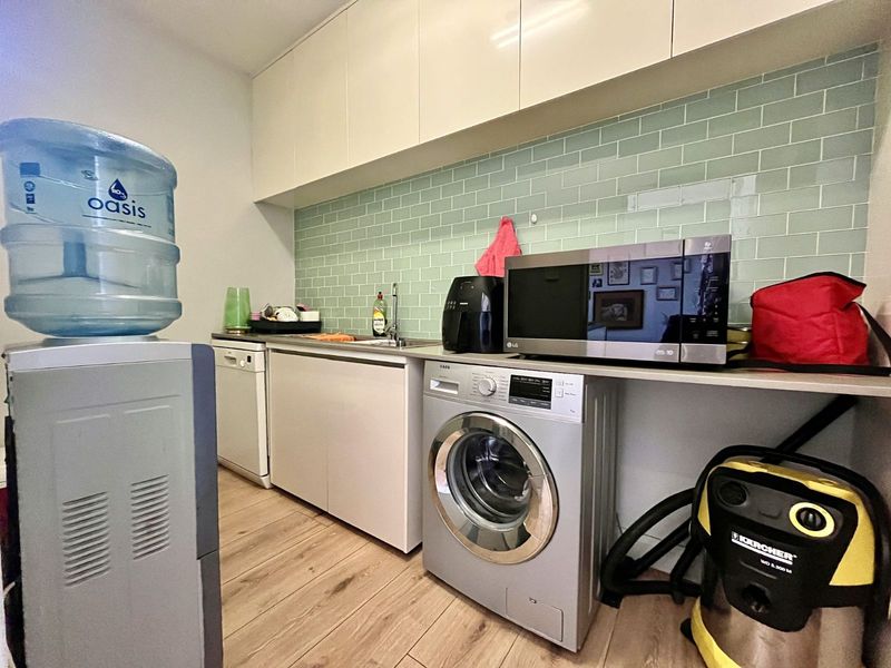 Apartment For Sale in Ascend to Midstream - Photo 10