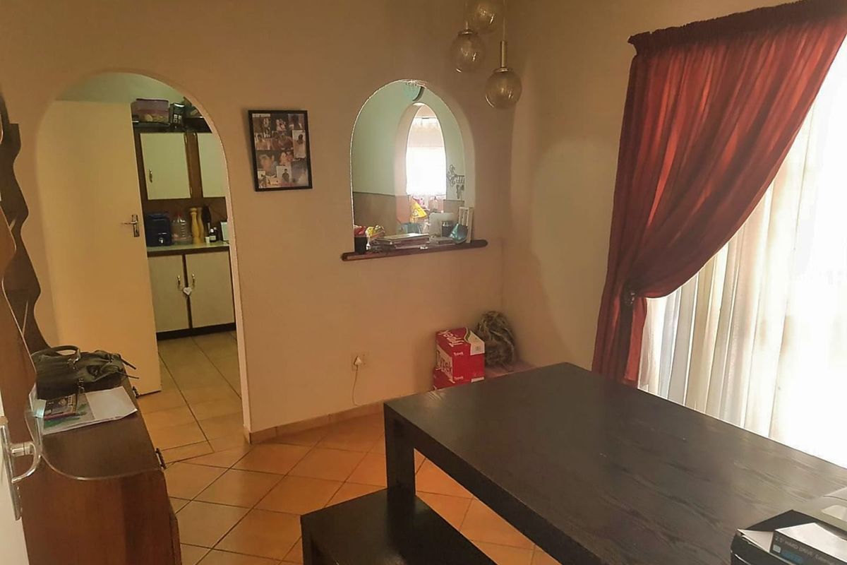 House For Sale in Stilfontein Ext 4 - Photo 5